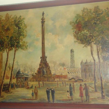 Hostel Turisol Барселона Екстериор снимка