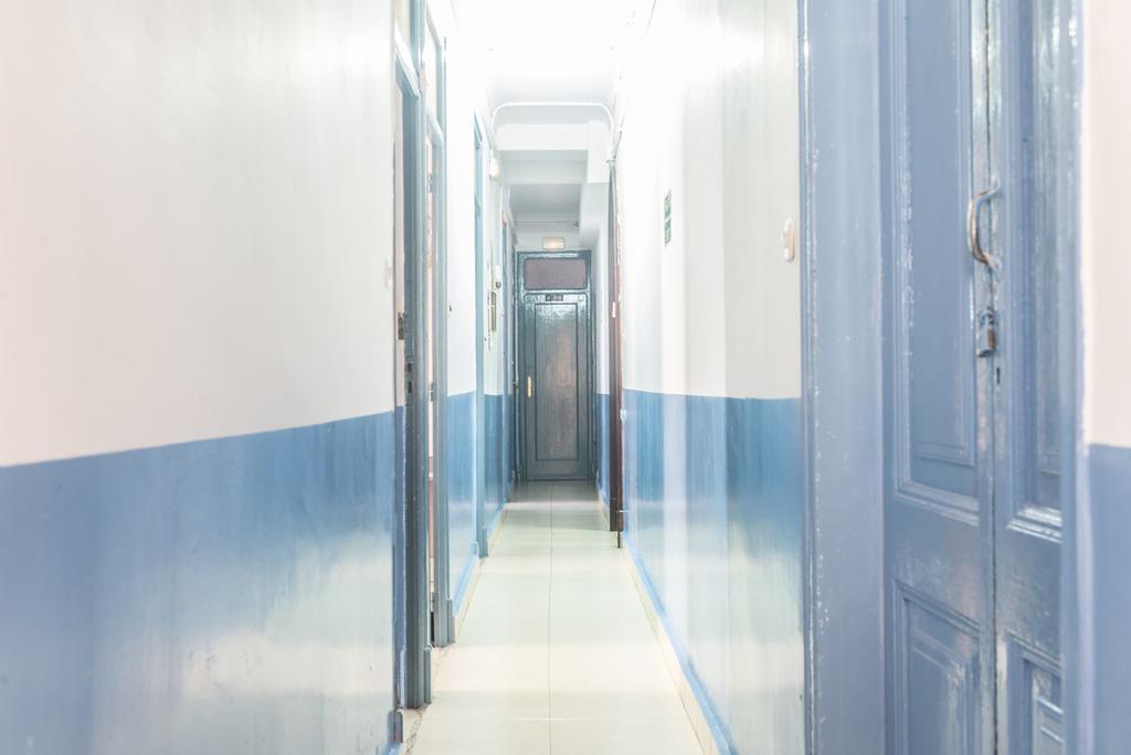Hostel Turisol Барселона Екстериор снимка